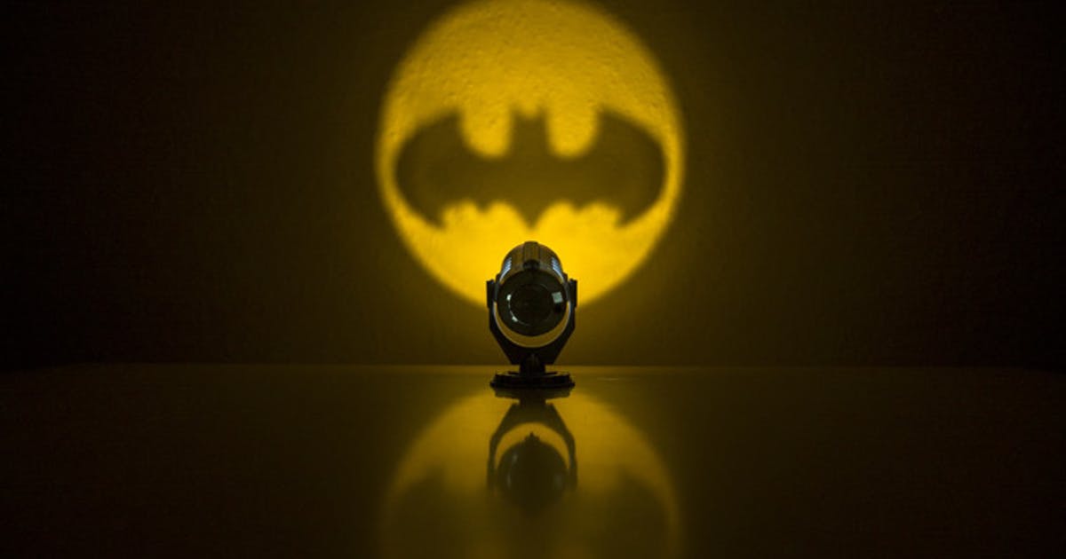 bat signal-pc Unsplash