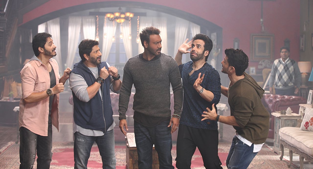 still from Golmaal 2