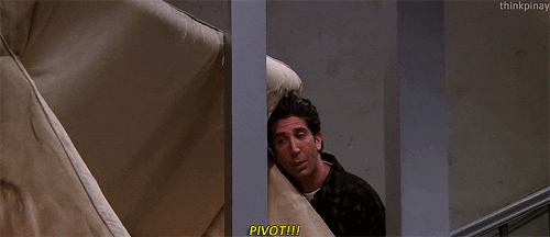 Ross trying to move a couch up a staircase screaming 'pivot'