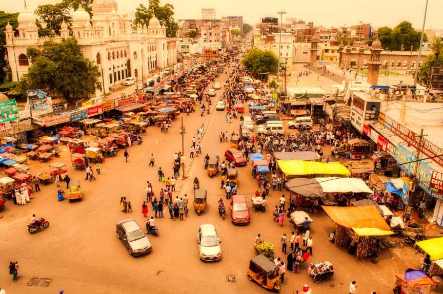 Aerial view of a busy market in Hyderabad- need for an urban employment scheme-picture courtesy-pixabay