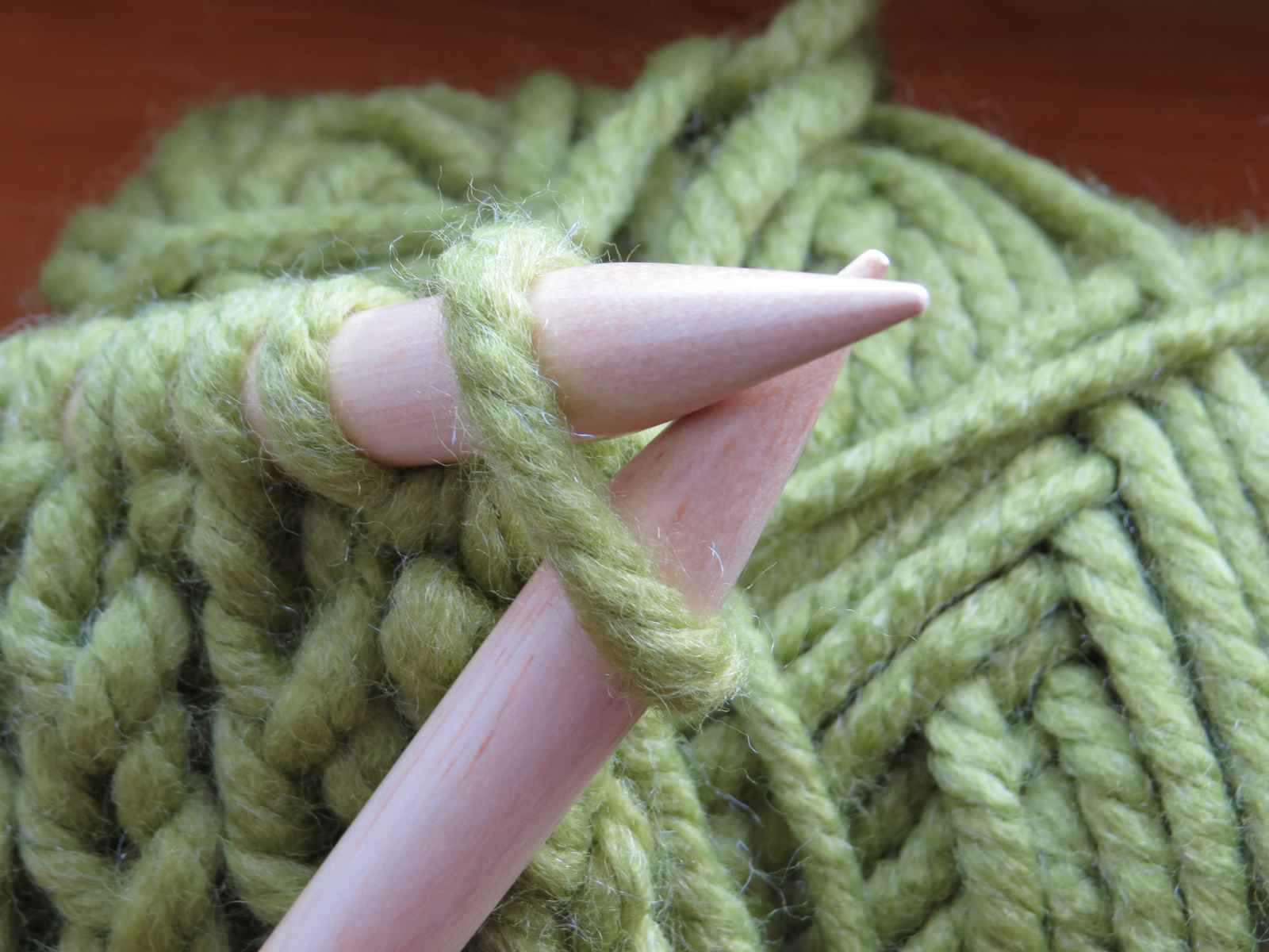 Knitting needles with wool
