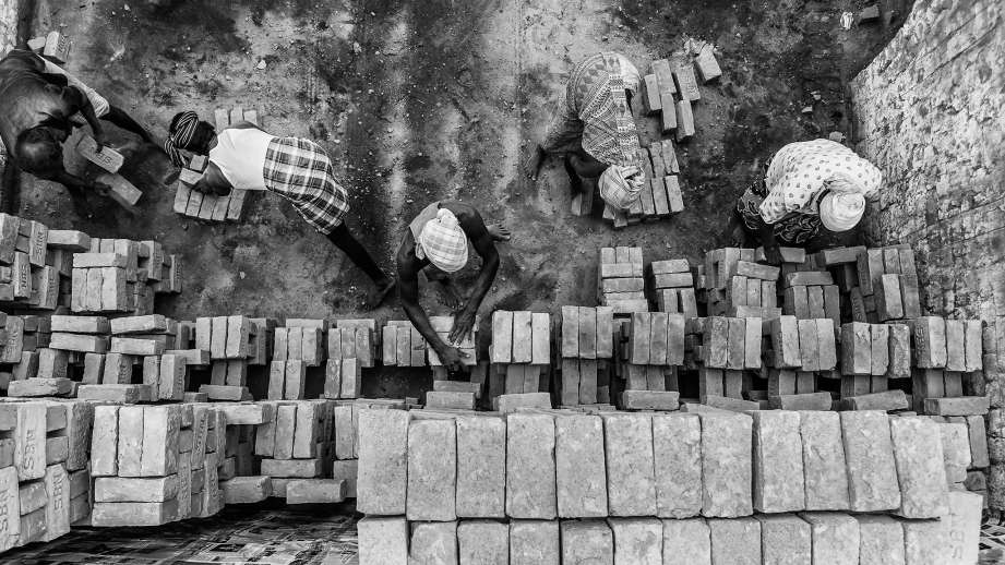 aerial black and white shot of brick kiln NREGA workers Rajasthan-picture courtesy-flickr