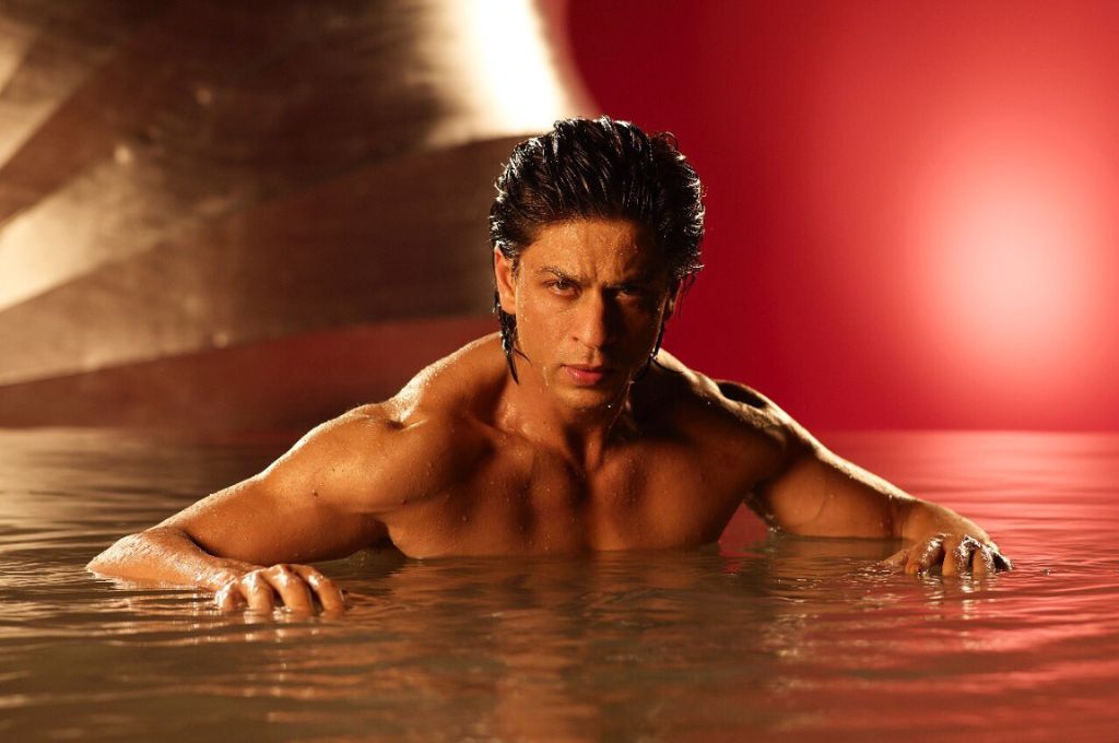 A photo of Shah Rukh Khan in water_nonprofit humour