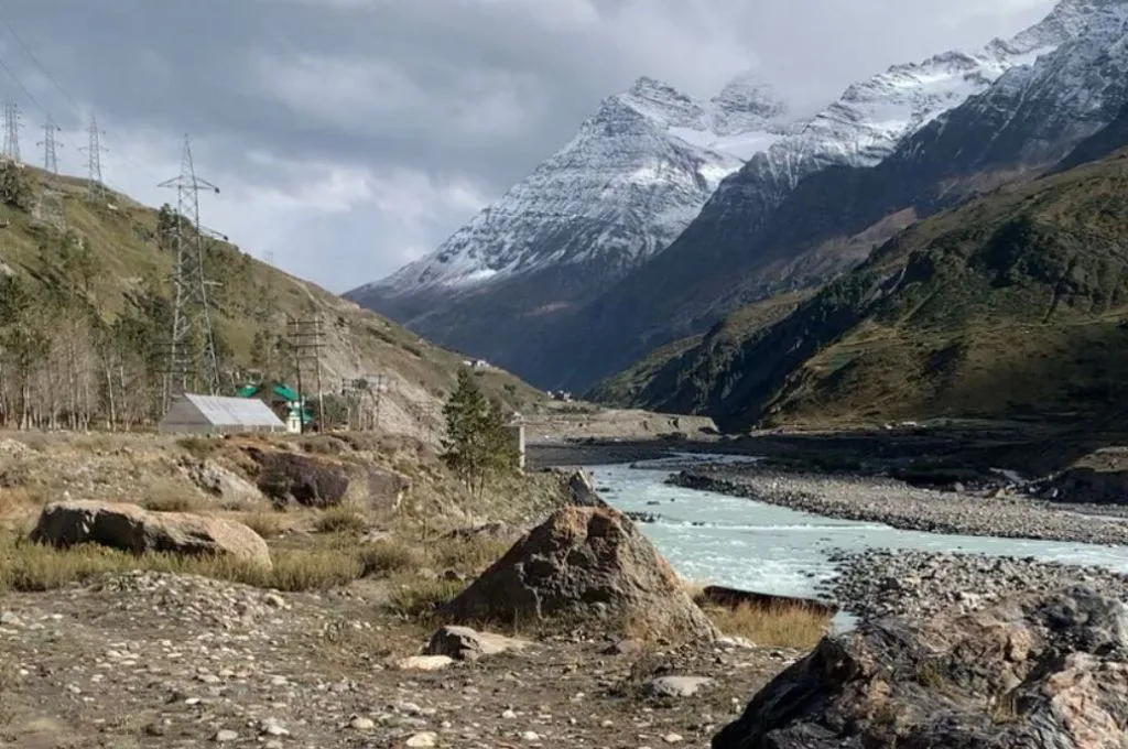 mountains in spiti valley-himalayan valley