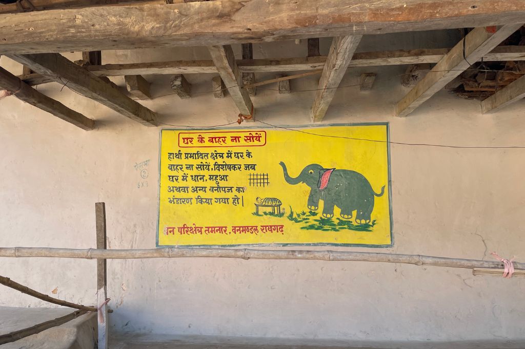 warning against elephants in chhattisgarh--elephant attacks