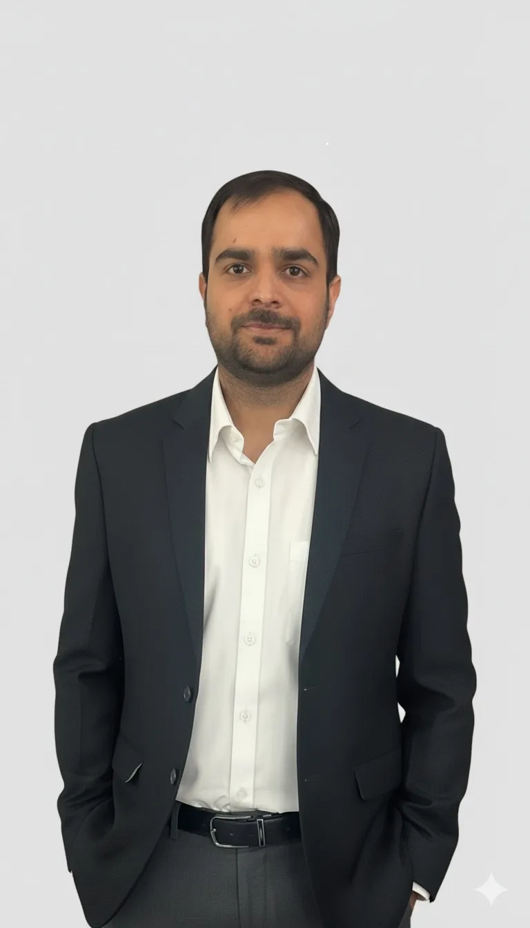 Ashish Kapil-Image
