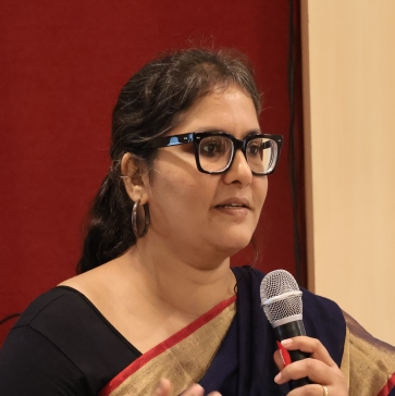 Roshni K Nuggehalli-Image