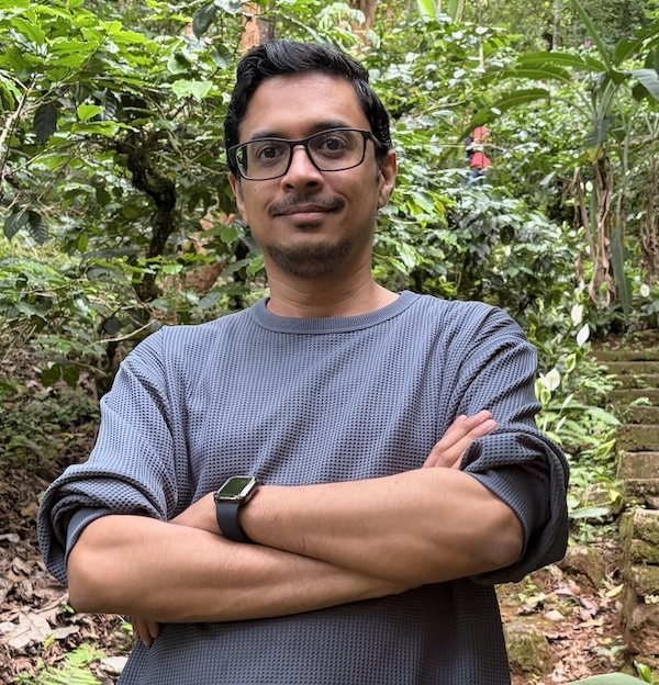 Pradeep Kaushik-Image